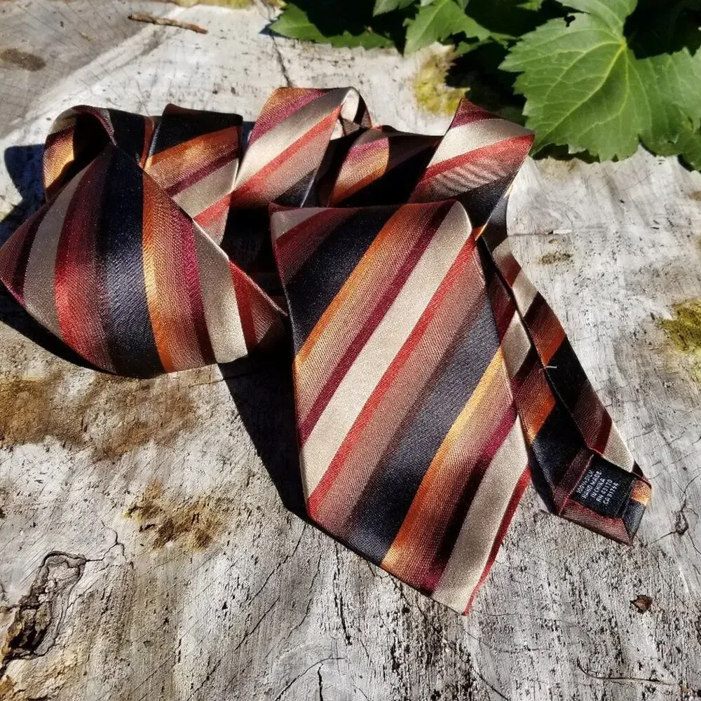 Alfani Tie 100% Silk! Excellent! Beautiful Colors, Diagonal Stripes
